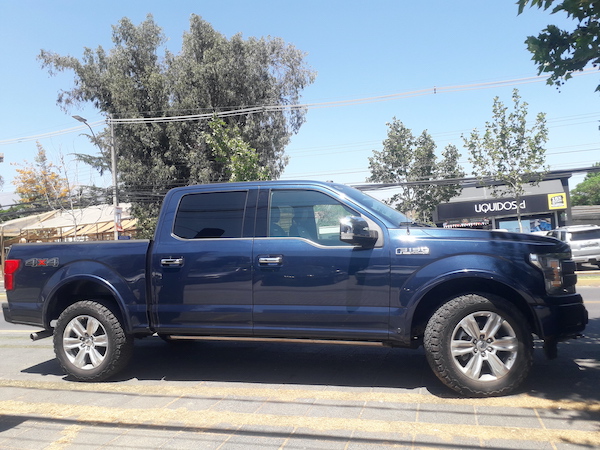 Automotoras en Vitacura Chile